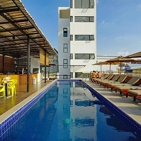 One Stop Hostel Πνομ Πενχ Εξωτερικό φωτογραφία