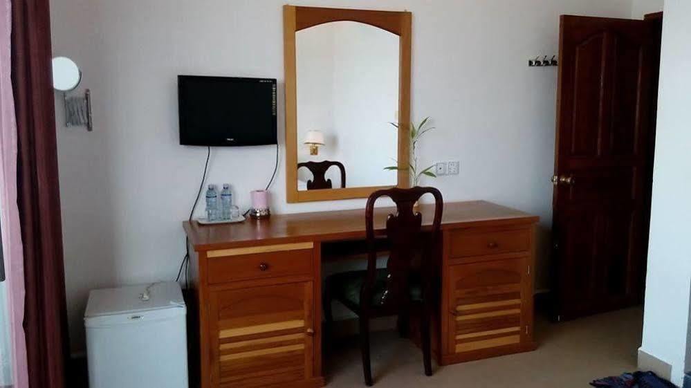 One Stop Hostel Πνομ Πενχ Εξωτερικό φωτογραφία