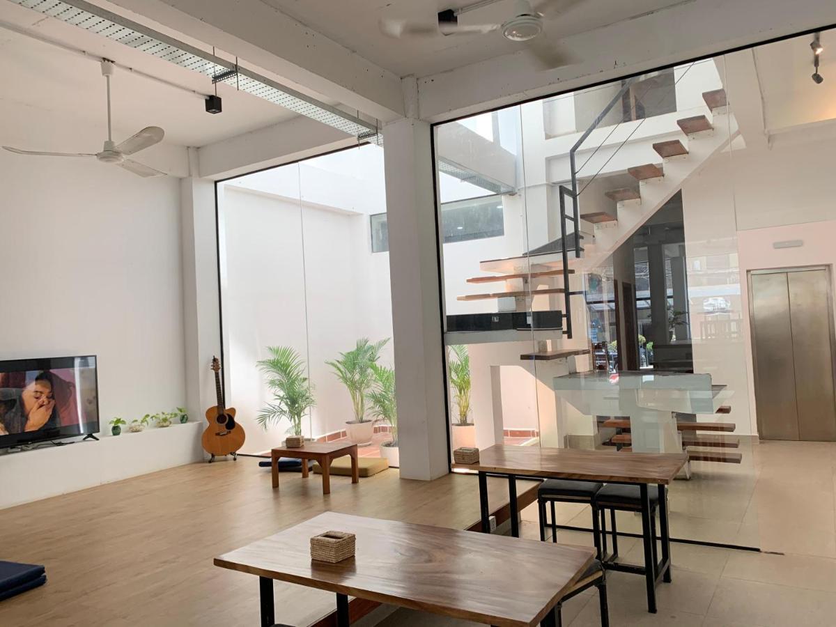 One Stop Hostel Πνομ Πενχ Εξωτερικό φωτογραφία